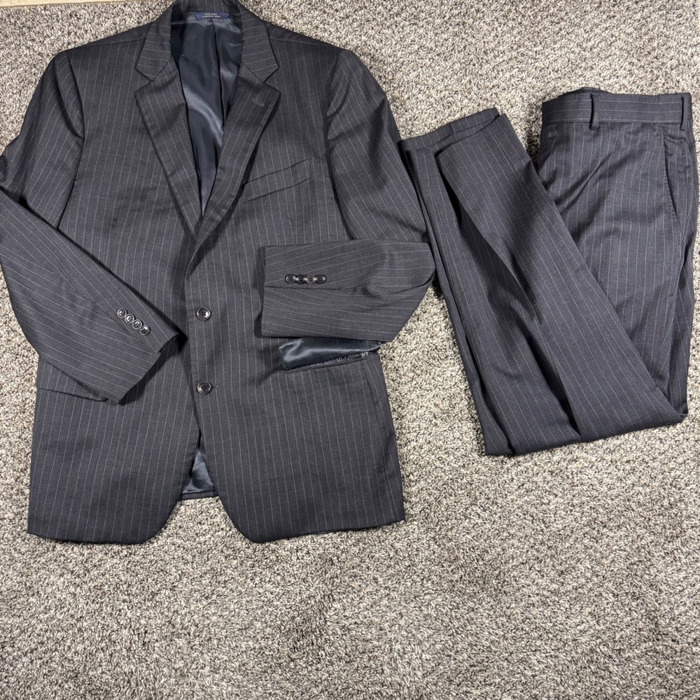 Brooks Brothers 1818 Fitzgerald Suit 44R W38 Grey Pinstripe Italian Wool USA